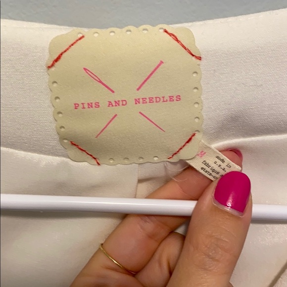 Anthropologie White Blazer - Picture 2 of 5